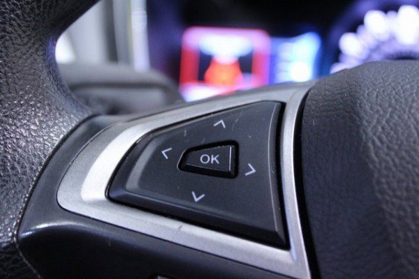 Used 2020 Ford Fusion SE image 13