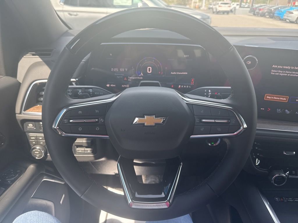 New 2026 Chevrolet Tahoe High Country AWD/4WD image 12