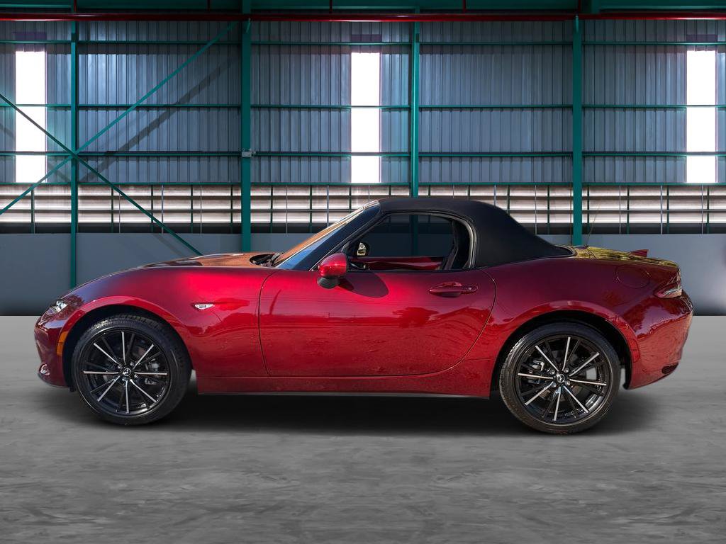 Used 2025 MAZDA MX-5 Miata Grand Touring w/ Weather Package RWD image 2