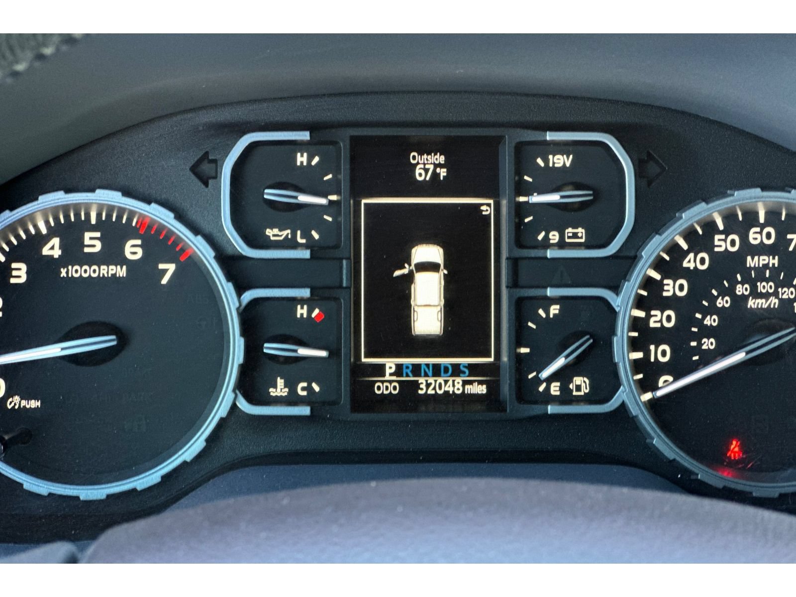 Certified 2021 Toyota Tundra Limited w/ Limited Premium Package RWD image 31