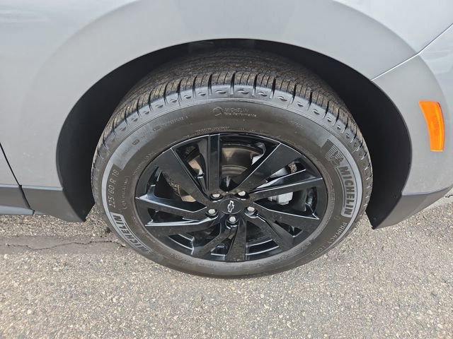 Used 2024 Chevrolet Equinox LS w/ LS Convenience Package image 18