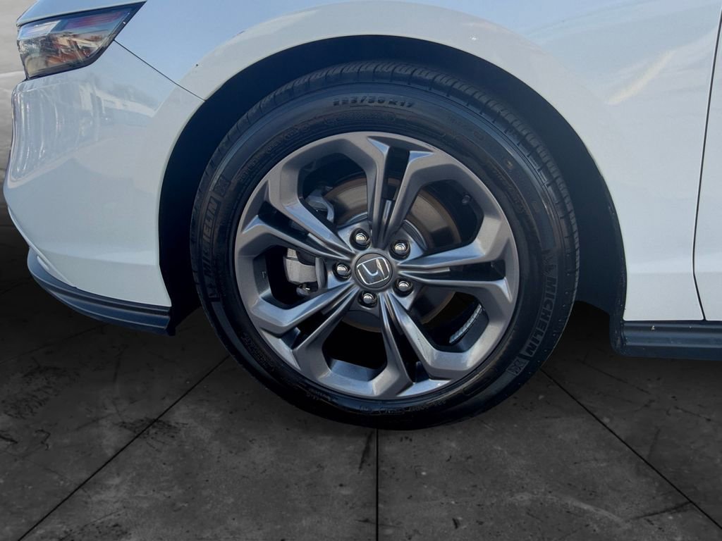 Used 2023 Honda Accord EX image 14