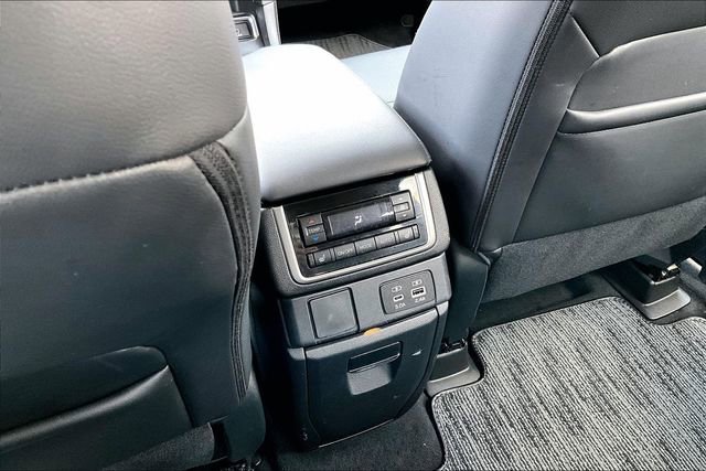 Used 2023 Subaru Ascent Limited image 10