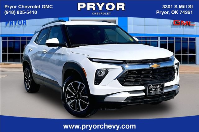 Used 2025 Chevrolet TrailBlazer LT AWD/4WD image 1