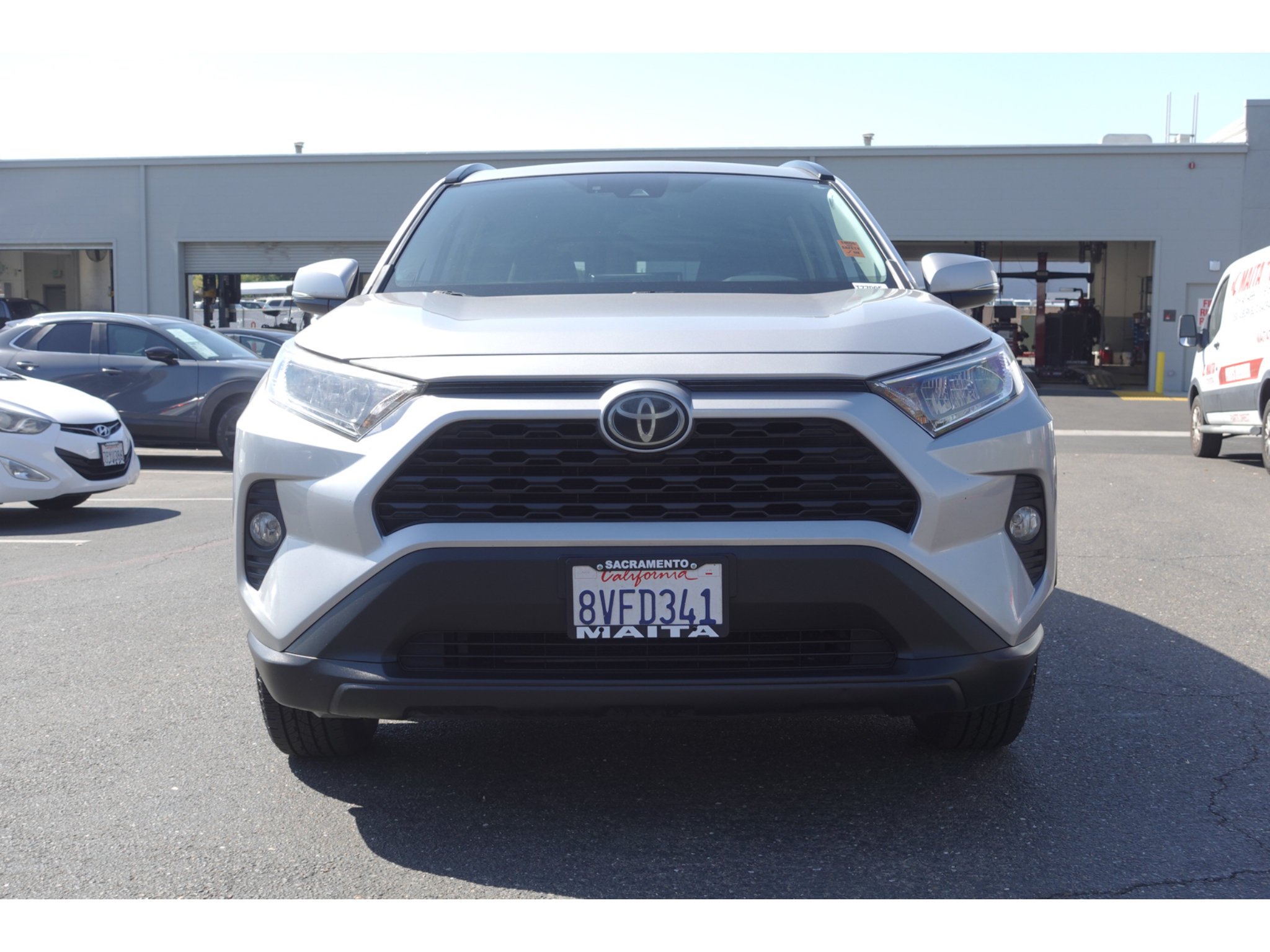Used 2021 Toyota RAV4 XLE w/ XLE Grade Weather Package FWD image 8