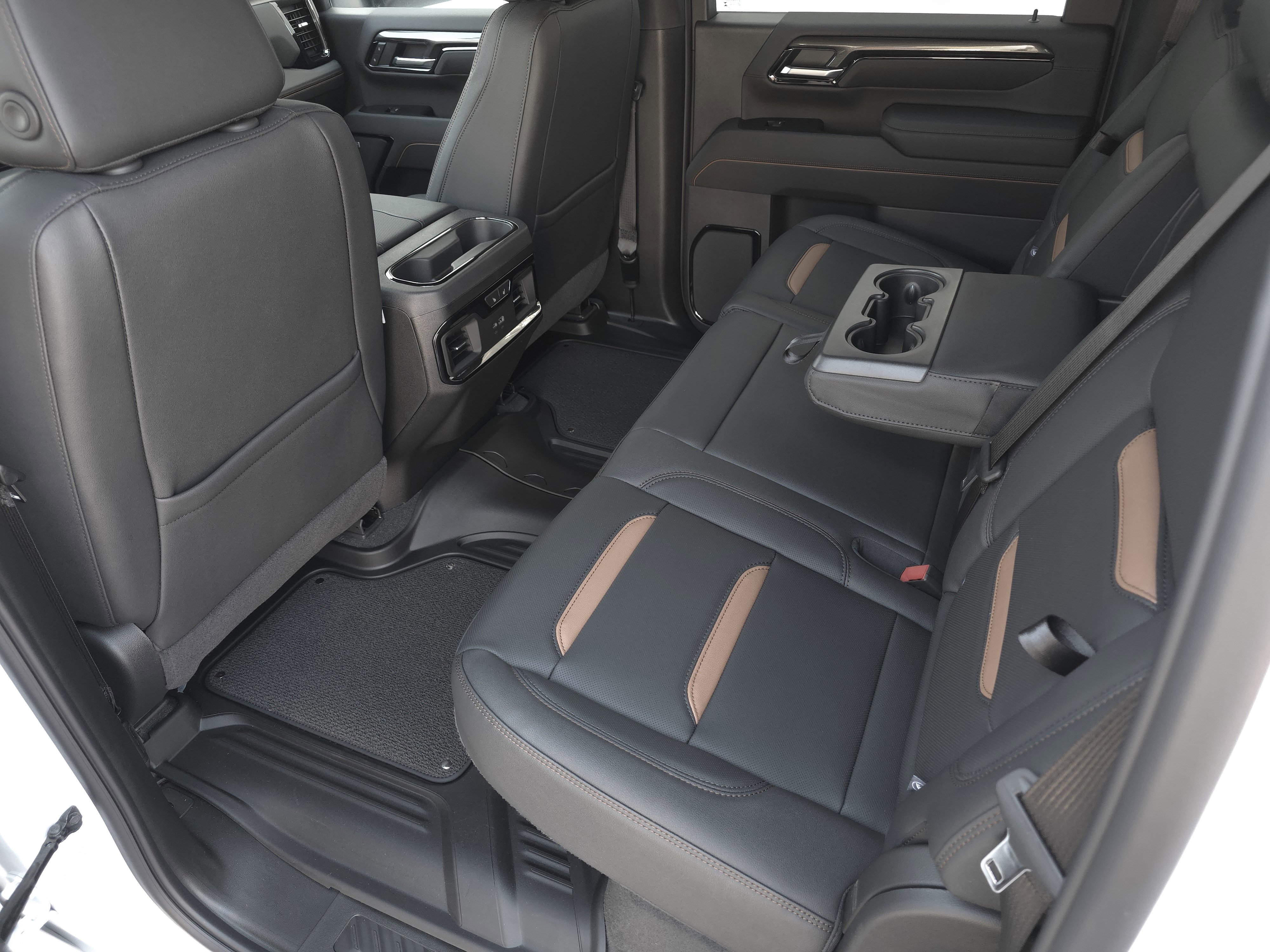 New 2026 GMC Sierra 2500 AT4 w/ AT4 Premium Plus Package image 31