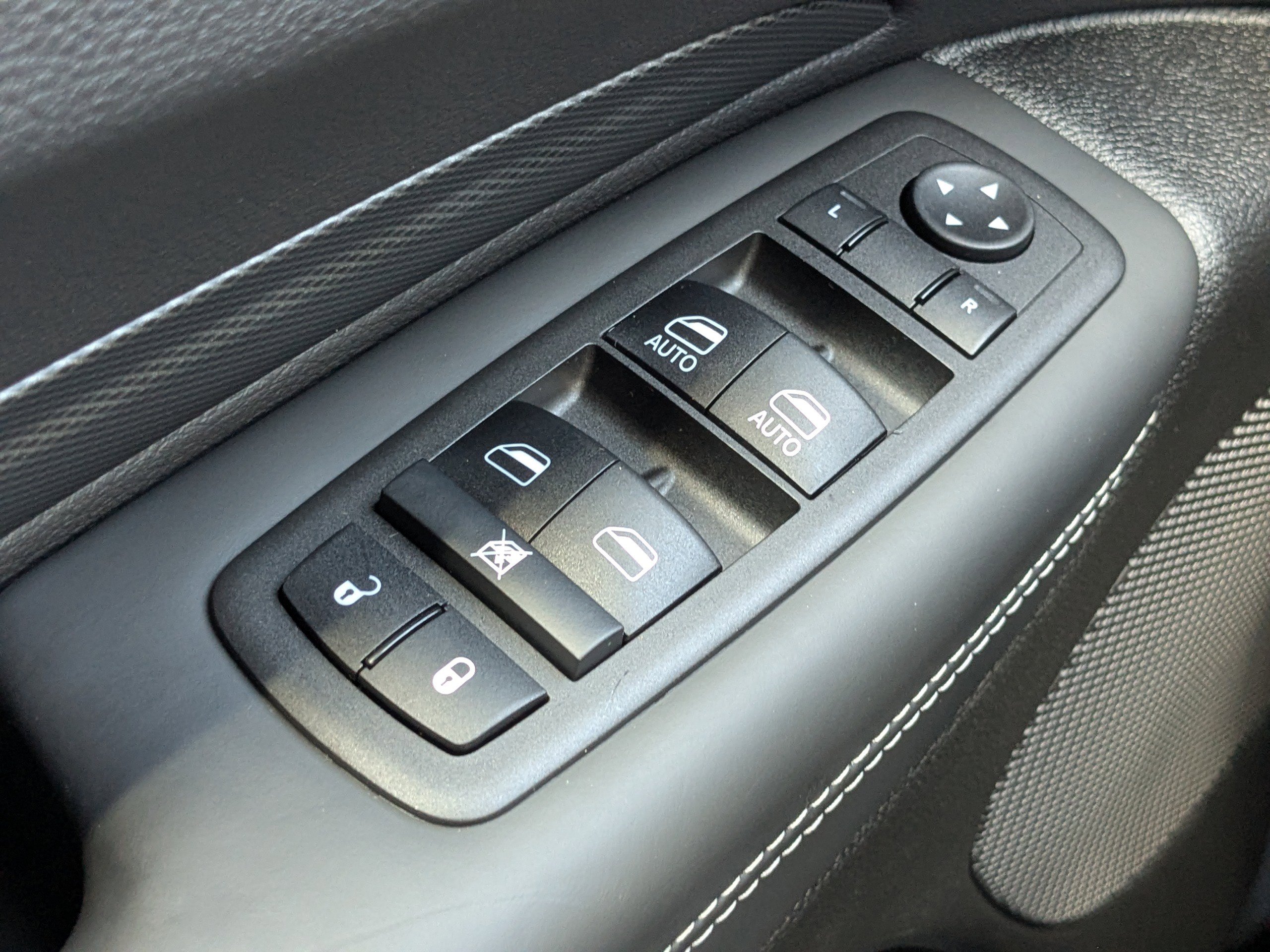 Used 2025 Dodge Durango SRT Hellcat AWD/4WD image 24