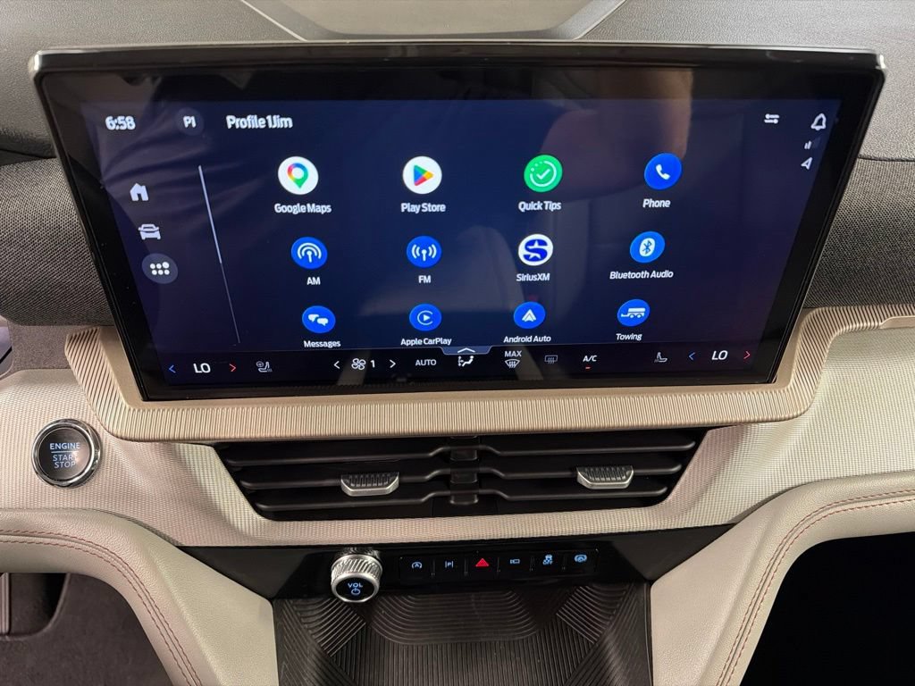 Certified 2025 Ford Explorer Active w/ Active Comfort Package AWD/4WD image 9