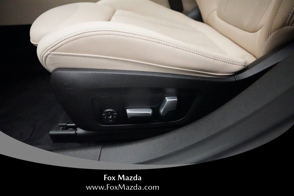 Used 2023 BMW 330e xDrive w/ Driving Assistance Package image 28