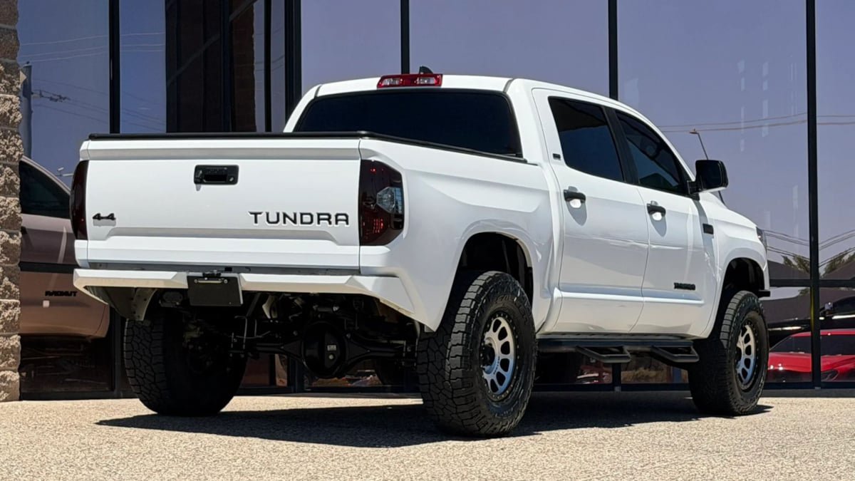 Used 2021 Toyota Tundra SR5 AWD/4WD image 15