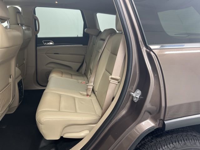 Used 2021 Jeep Grand Cherokee Limited AWD/4WD image 14