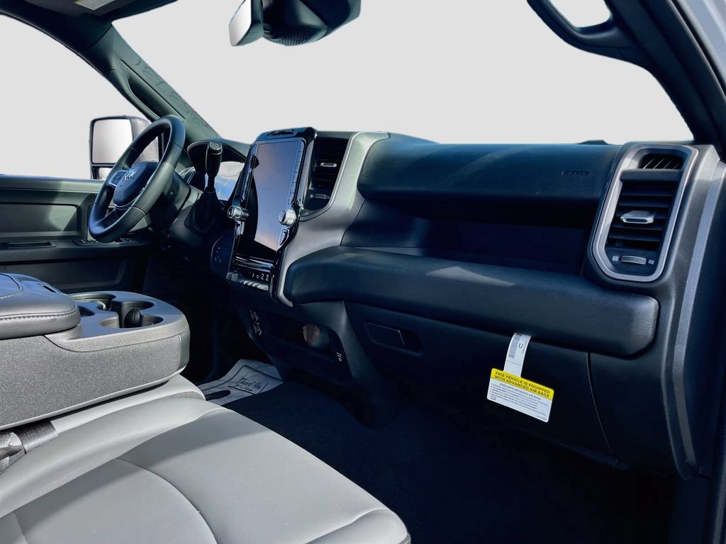 New 2026 RAM 2500 Tradesman AWD/4WD image 25