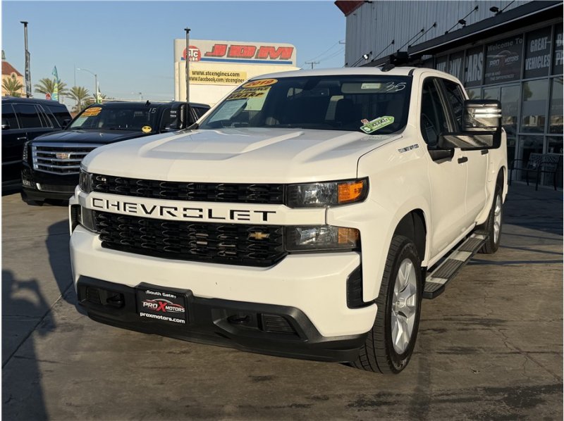 Used 2019 Chevrolet Silverado 1500 Custom w/ Custom Max Trailering Package AWD/4WD image 51