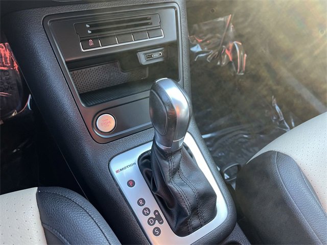 Used 2017 Volkswagen Tiguan S image 20