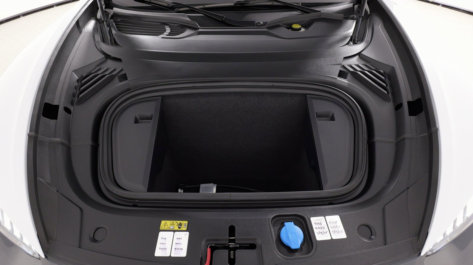 Used 2023 Audi e-tron GT Premium Plus image 63