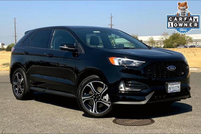 Used 2022 Ford Edge ST image 2