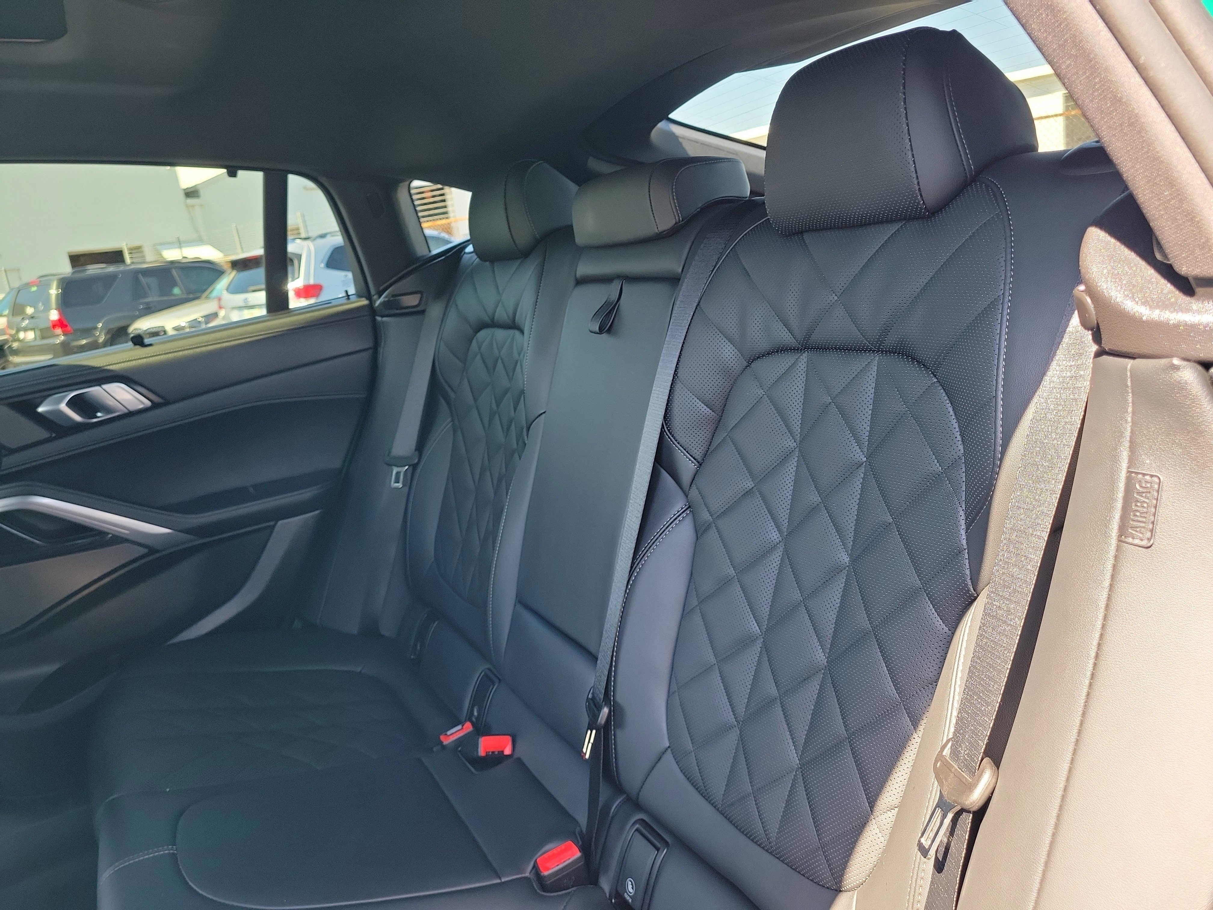 Used 2026 BMW X6 M60i AWD/4WD image 11