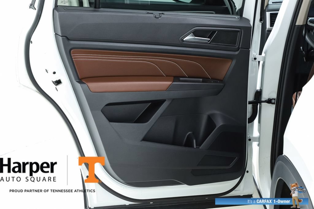 Used 2023 Volkswagen Atlas SE w/ Panoramic Sunroof Package FWD image 56