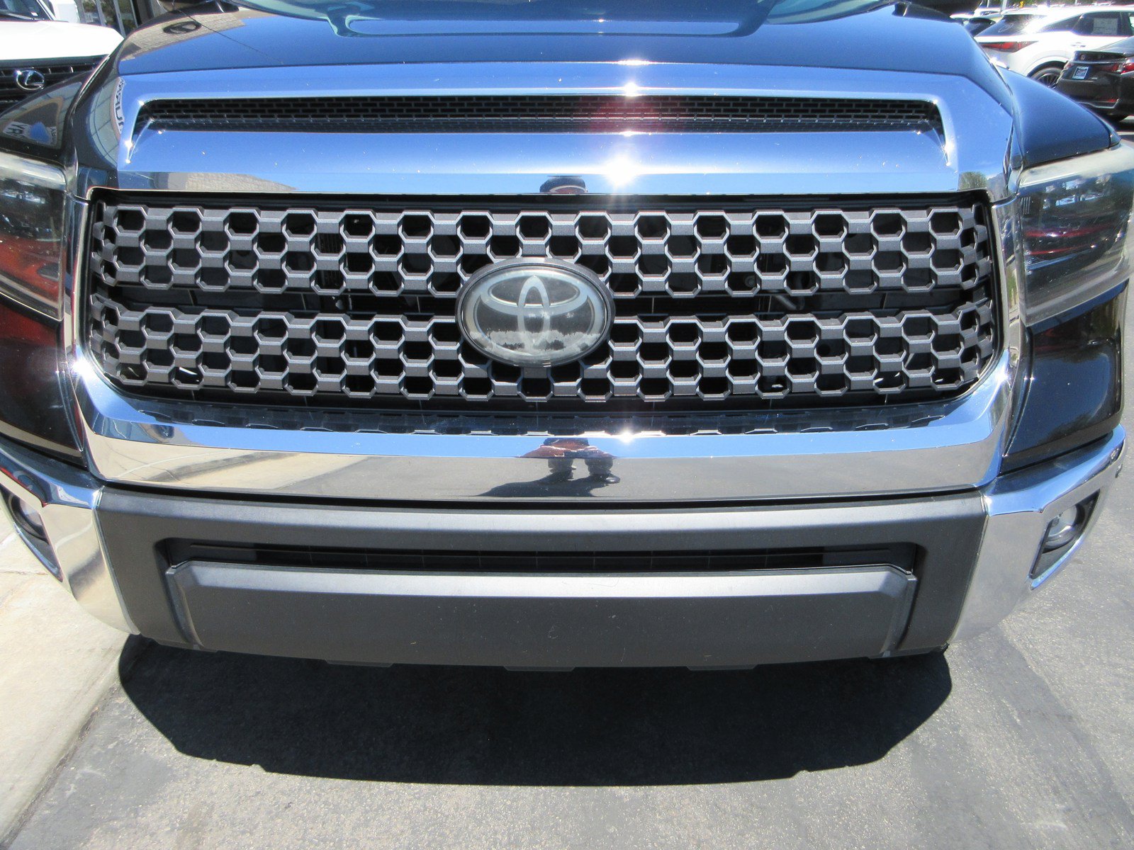 Used 2019 Toyota Tundra SR5 AWD/4WD image 15
