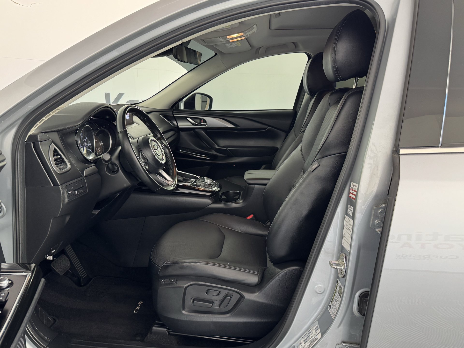 Used 2023 MAZDA CX-9 Touring Plus AWD/4WD image 14