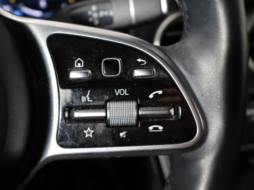 Used 2021 Mercedes-Benz GLC 300 4MATIC w/ Multimedia Package image 47