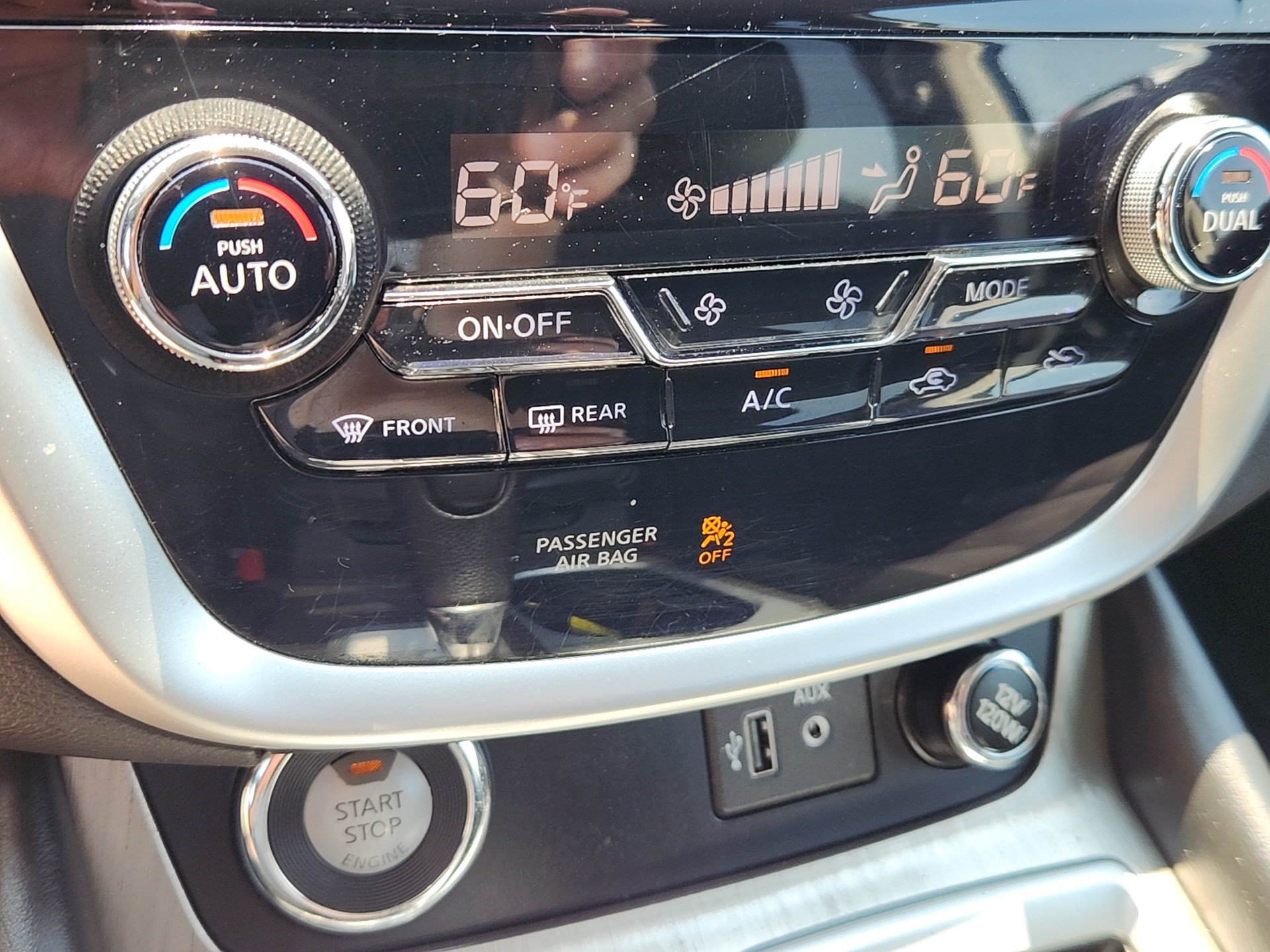Used 2018 Nissan Murano SV AWD/4WD image 15