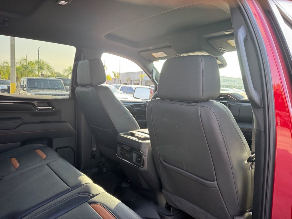 Used 2023 GMC Sierra 1500 AT4 w/ Technology Package image 23