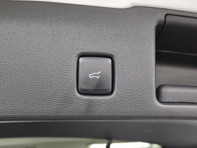 Used 2023 Ford Escape ST-Line w/ Tech Pack #1 image 9
