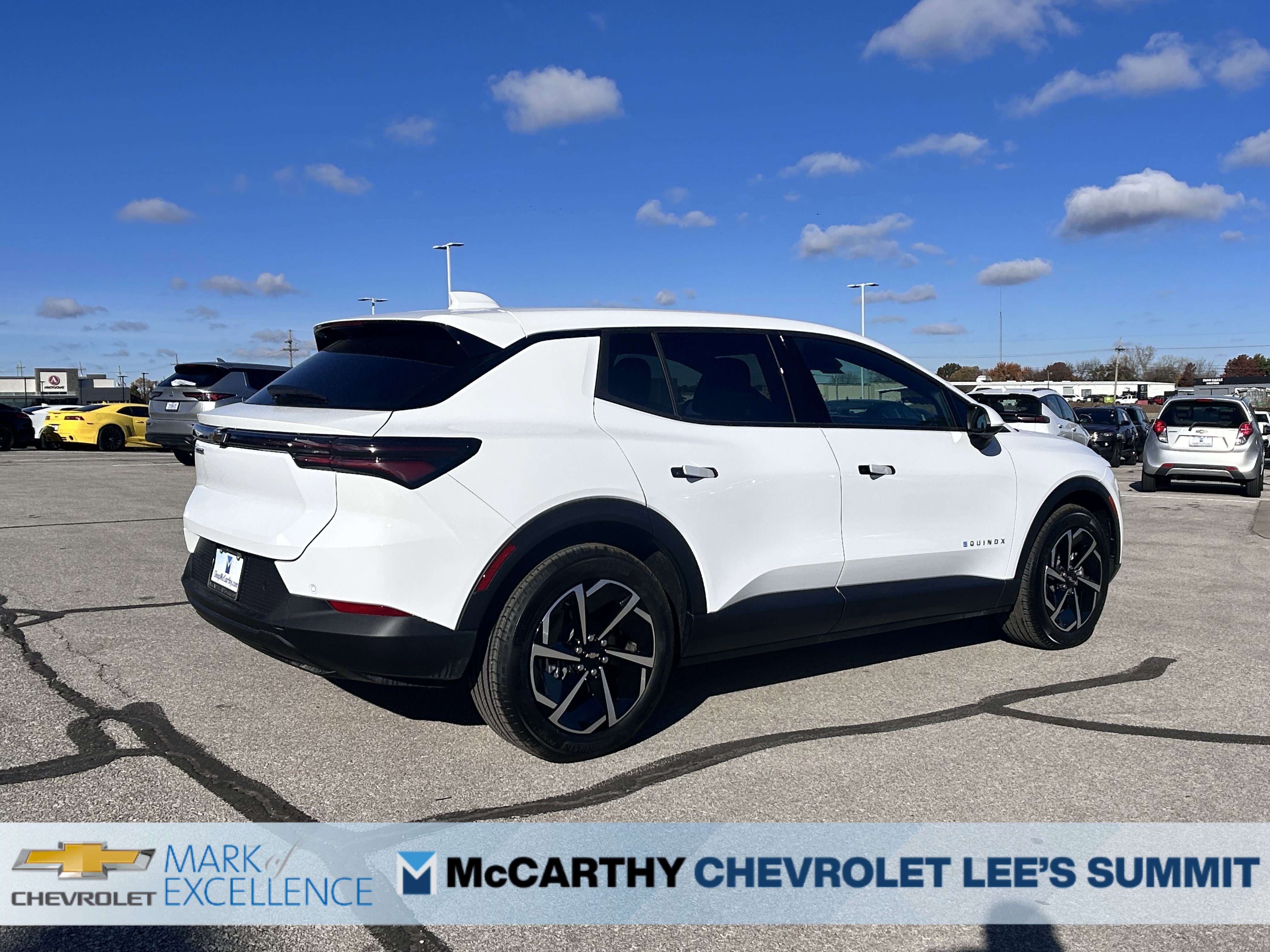 New 2026 Chevrolet Equinox EV LT image 7