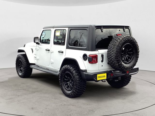 Used 2018 Jeep Wrangler Unlimited Sahara image 3