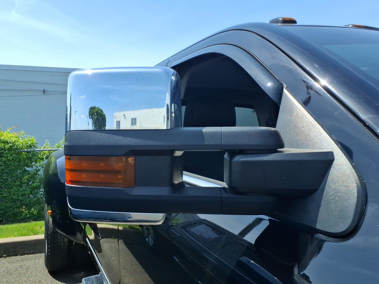 Used 2018 GMC Sierra 3500 Denali w/ Duramax Plus Package AWD/4WD image 10