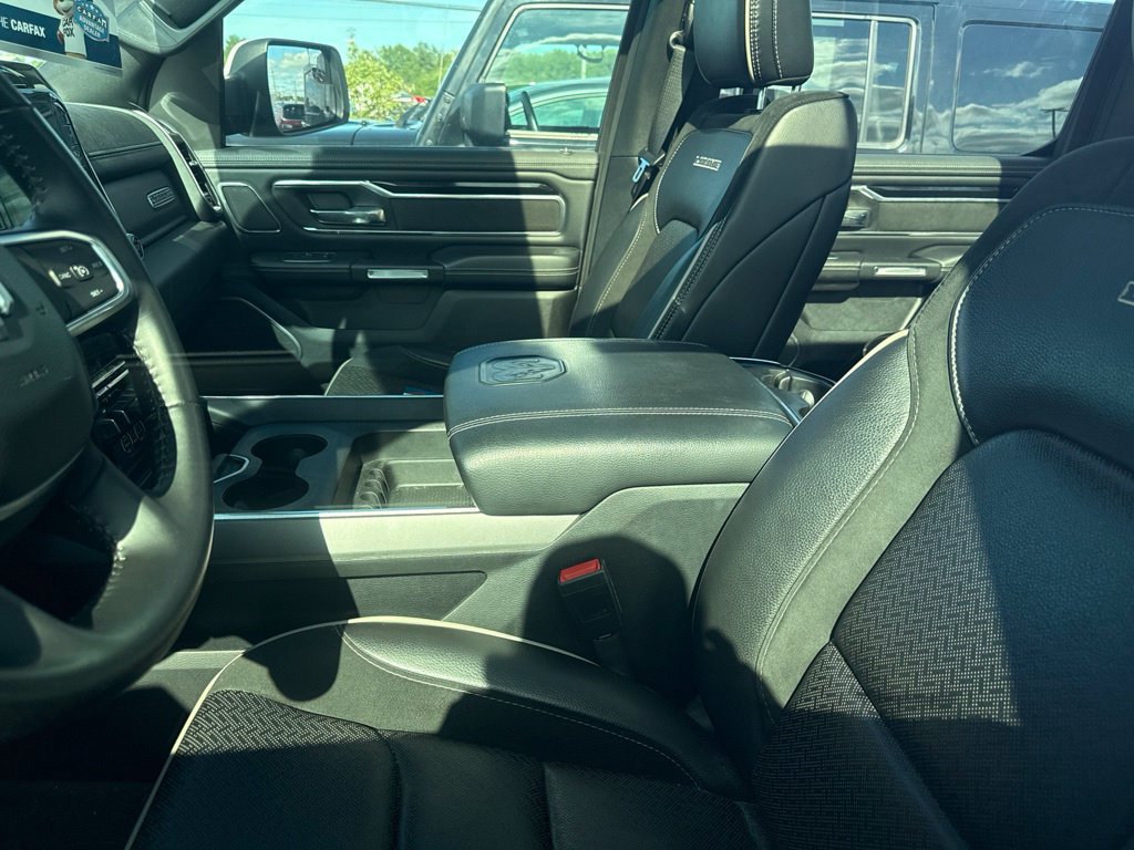 Used 2021 RAM 1500 Laramie AWD/4WD image 39