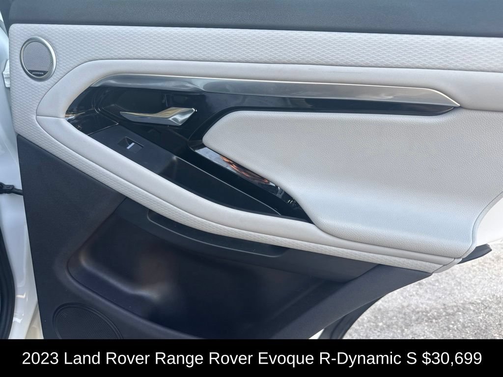 Used 2023 Land Rover Range Rover Evoque R-Dynamic S AWD/4WD image 21