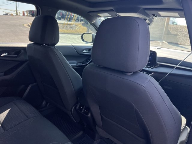 Used 2025 Chevrolet Equinox LT image 22