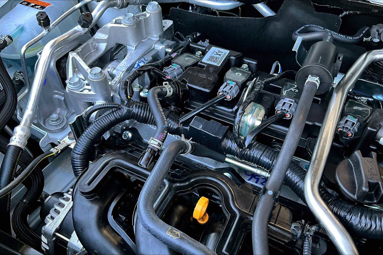 New 2026 Nissan Kicks SR image 17