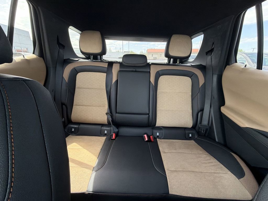 New 2026 Chevrolet Equinox ACTIV image 13