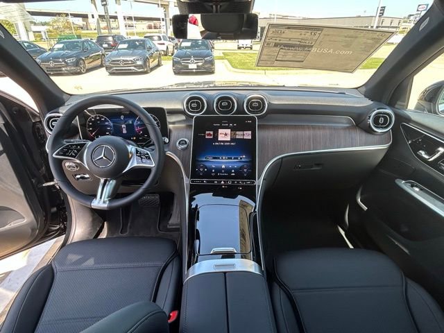 Used 2025 Mercedes-Benz GLC 300 image 18