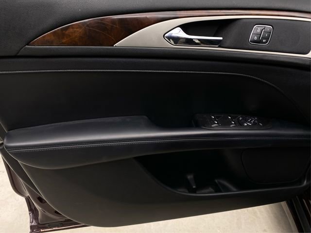 Used 2017 Lincoln MKZ Select w/ Select Plus Package AWD/4WD image 25