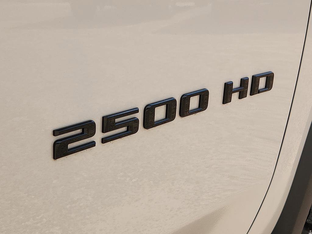New 2026 Chevrolet Silverado 2500 ZR2 w/ ZR2 Bison Edition image 10
