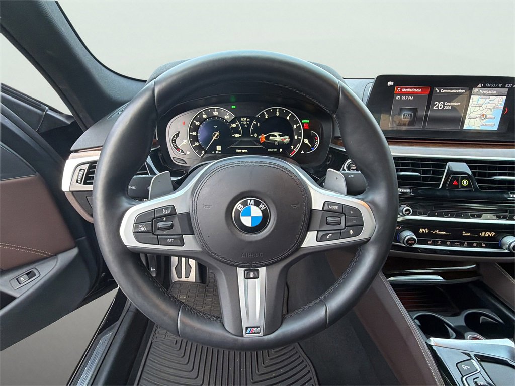 Used 2018 BMW 540i xDrive w/ M Sport Package image 28