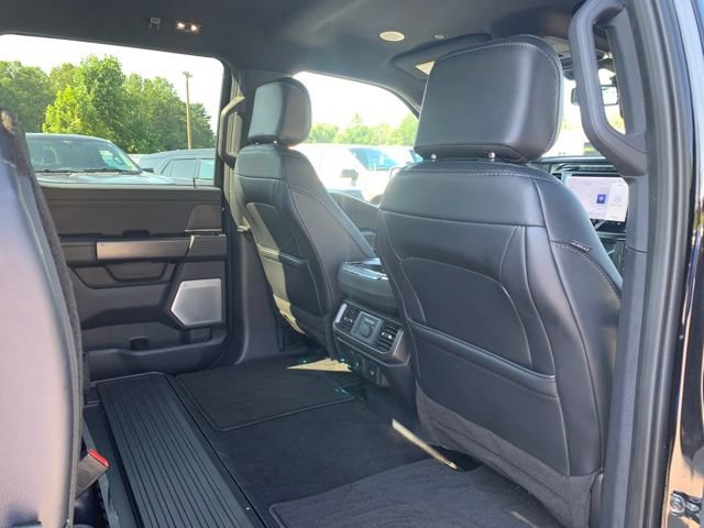 Used 2024 Ford F150 Lariat w/ Equipment Group 502A High AWD/4WD image 12