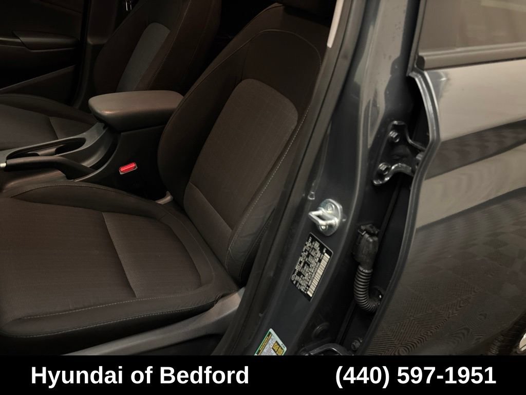 Used 2023 Hyundai Kona SEL w/ Convenience Package FWD image 13