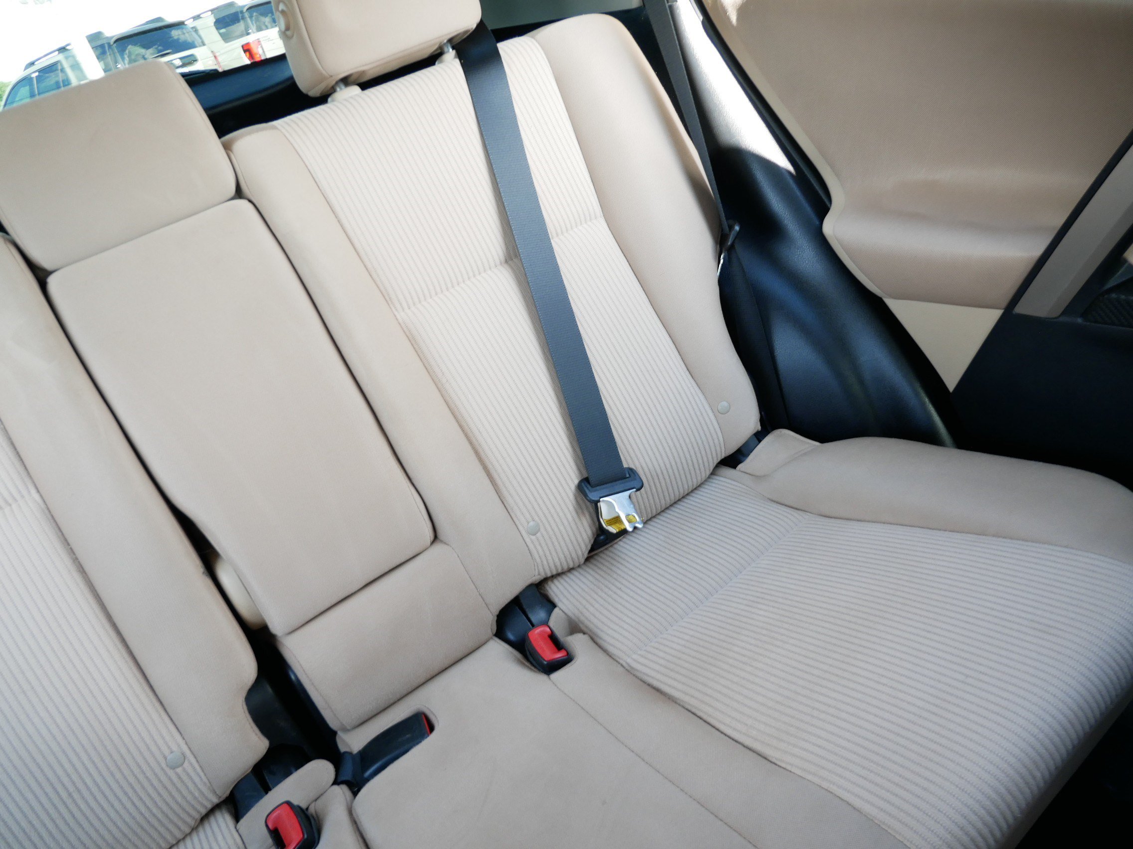 Used 2013 Toyota RAV4 LE AWD/4WD image 14