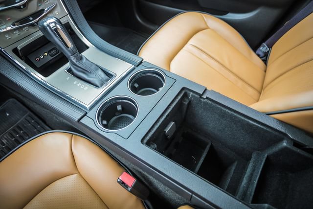 Used 2013 Lincoln MKX AWD image 32