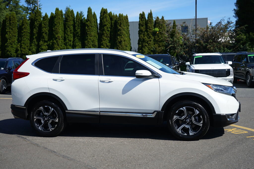 Used 2019 Honda CR-V Touring image 4