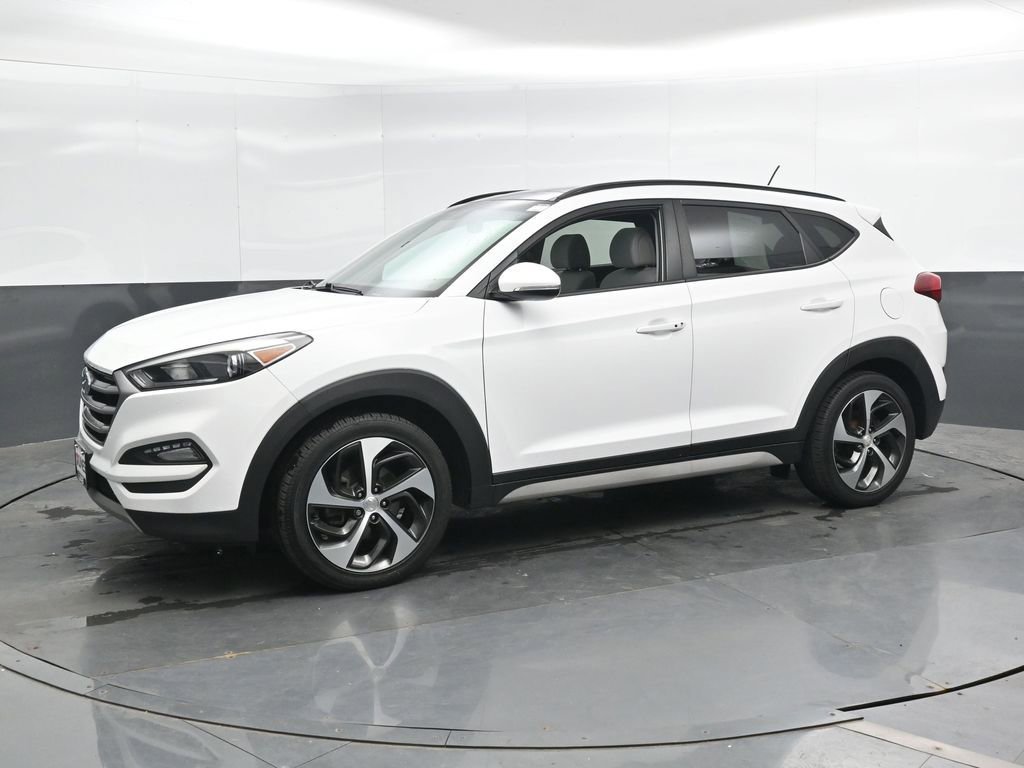 Used 2017 Hyundai Tucson Value AWD/4WD image 6