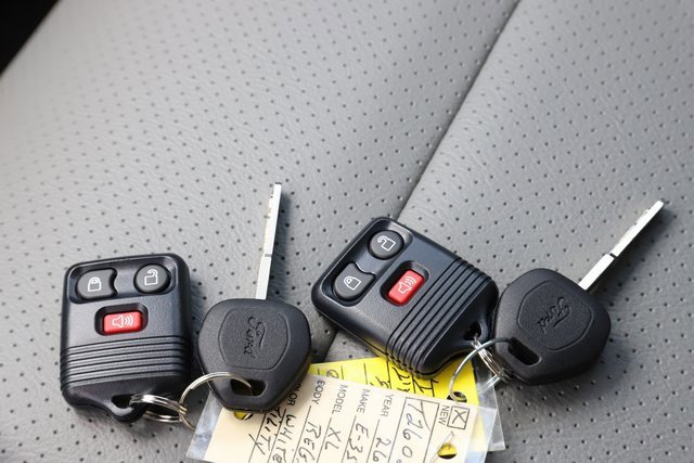 New 2026 Ford E-350 and Econoline 350 Super Duty w/ Power Equipment Group image 30