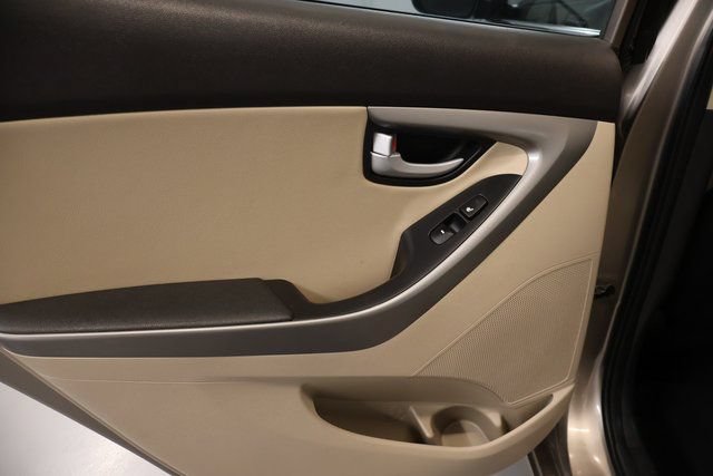 Used 2014 Hyundai Elantra Limited FWD image 25