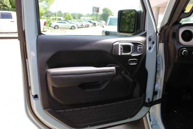 New 2026 Jeep Wrangler Unlimited Sport AWD/4WD image 8