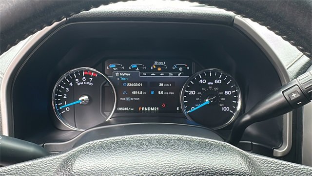 Used 2017 Ford F250 Lariat w/ Chrome Package image 26